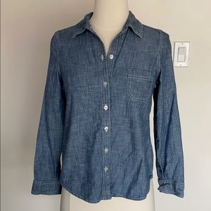 VGUC Old Navy button-up denim shirt, sz XSP